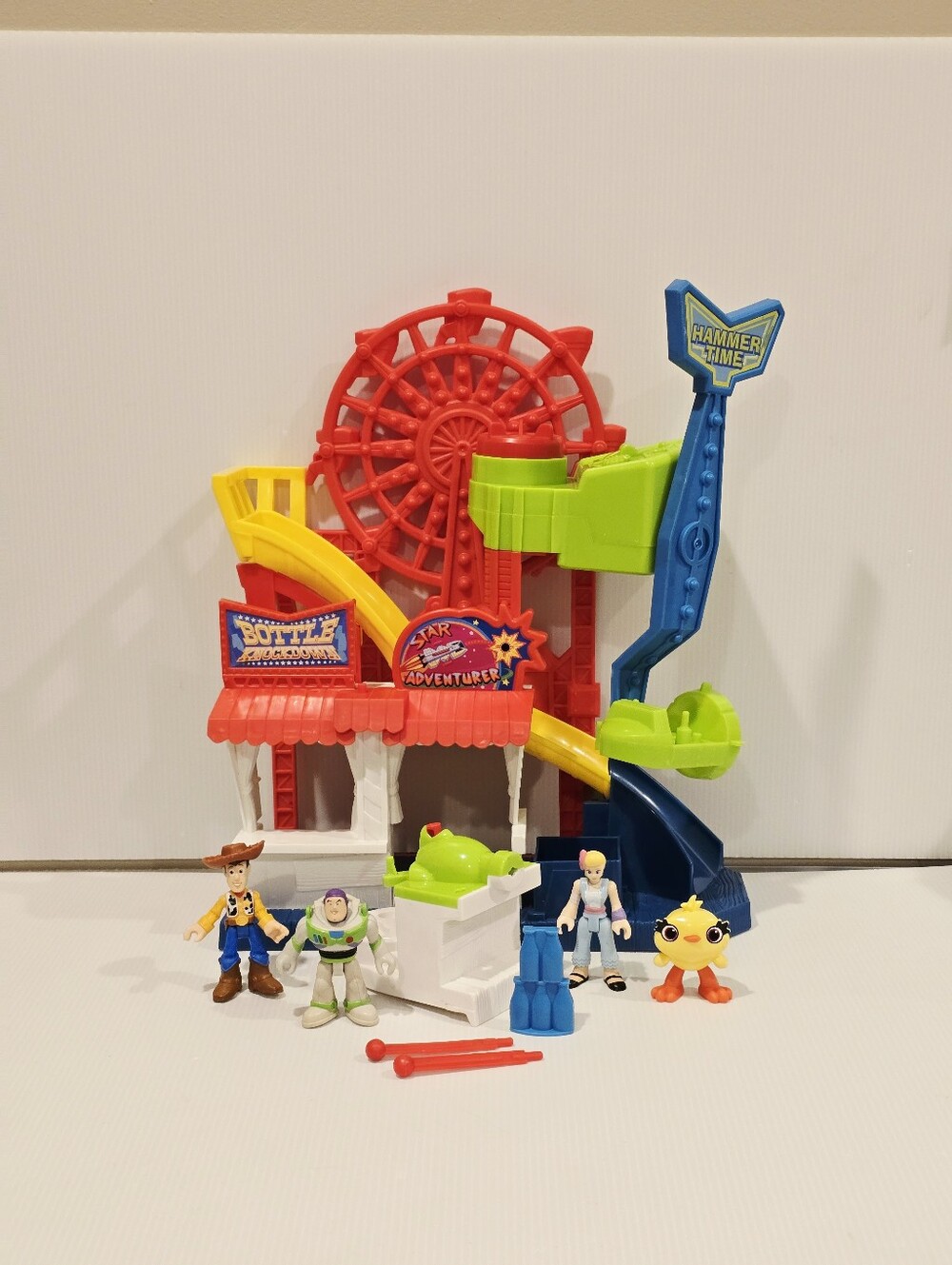 Imaginext Disney Pixar Toy Story Carnival Playset Hammer Time and Figure Set
